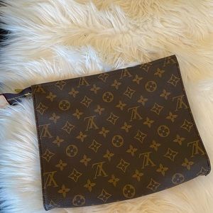 Knock-off LV clutch